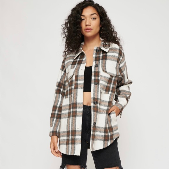 Dynamite Plaid Shacket - Picture 1 of 8